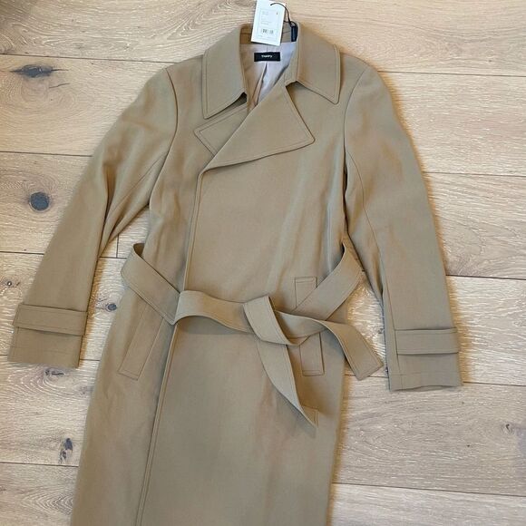 Oaklane Trench Coat in Admiral Crepe
 In Color SAND - Picture 5 of 9